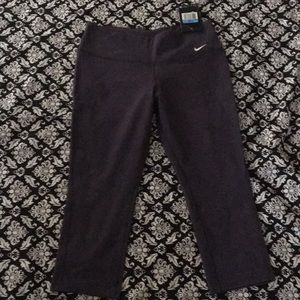 Nike size medium. Heather navy blue